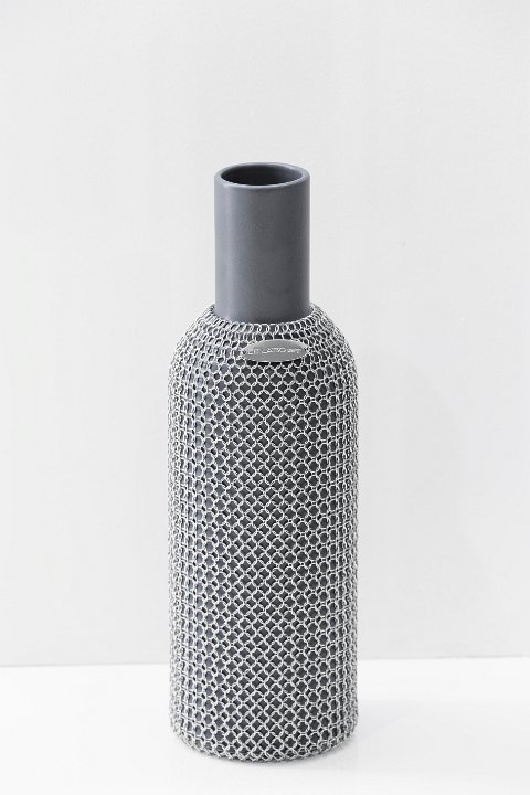 Black ceramic vase 7 mm